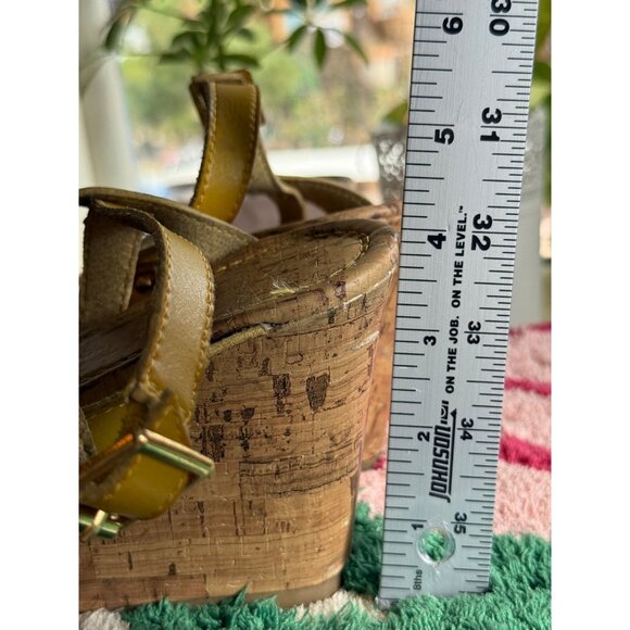 Strappy Wedge Sandals Women 8.5 Yellow Vegan Studded Peep Toe Cork Beach Resort - Picture 4 of 7